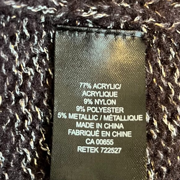 RW&CO Knit V Neck Sweater- Size US M - Picture 15 of 16